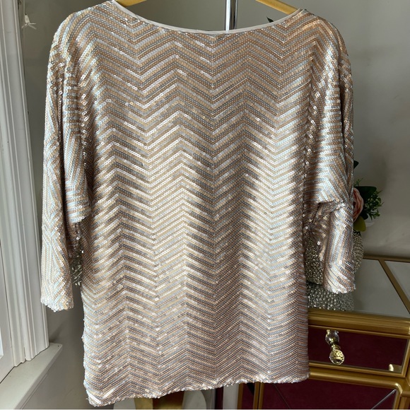 TOP: White House Black Market gold/silver/copper sequence 3 quarter sleeves l… - Picture 4 of 5